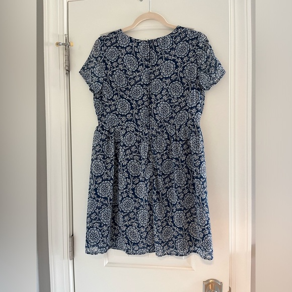 Blue floral, babydoll dress - Picture 3 of 3